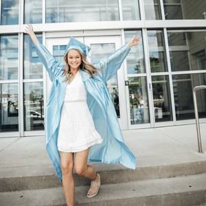 Meet your Posher, Anna